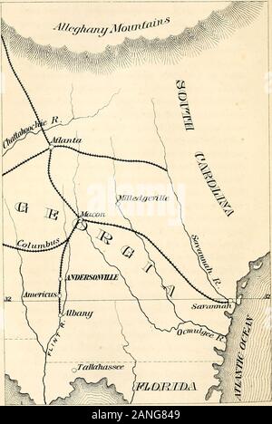 L'histoire du soldat de sa captivité à Andersonville, Belle-Île, et d'autres prisons rebelles . le sable tin pinte mesures, comme tout soldat lui carrieewith à son café dans la cuisine. Par le biais de notre corde,un par un, sur une sombre, nuit pluvieuse, nous nous sommes retrouvés dans la welland balancé dans le tunnel, l'un avant l'autre, mains et genoux onour, comme pour jouer à saute-mouton. Nous thencommenced d'ouvrir le tunnel, ce qui était plutôt un del-icate travail. Nous étions environ six pieds de la surface du sol, et creuser jusqu'à l'air libre à l'autre extrémité du tunnel a été appelé open-ing le tunnel. Cela a dû être pe Banque D'Images