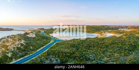 Panorama de l'antenne de piscine de Siloé - petit lac sept fois plus salée que la mer. Beachport, Australie du Sud Banque D'Images