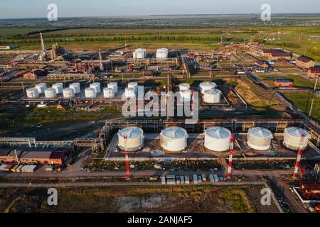 Antenne de la raffinerie de pétrole Banque D'Images