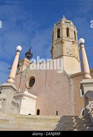 Église de San Bartolomé et Santa Tecla, à Sitges Barcelone Espagne Banque D'Images