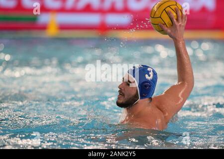 Konstantinos kakaris (Grèce) au cours de l'enceinte quadrangulaire - Hongrie contre la Grèce, Cuneo, Italie, 04 Jan 2020, Waterpolo Waterpolo Équipe internationale Banque D'Images