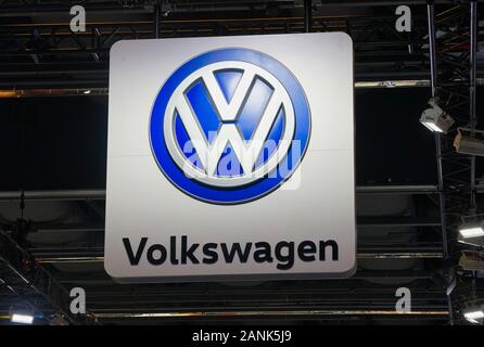 Montréal,Québec,Canada,Janvier 16,2020.Le constructeur automobile Volkswagen signe sur exposition à Montréal,Québec,Canada.Credit:Mario Beauregard/Alamy News Banque D'Images