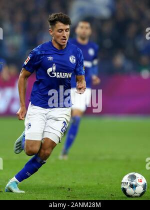 17 januari 2020 Gelsenkirchen, Allemagne Schalke 04 Football v Borussia Mönchengladbach L-R : Alessandro Schopf de Schalke 04 Banque D'Images