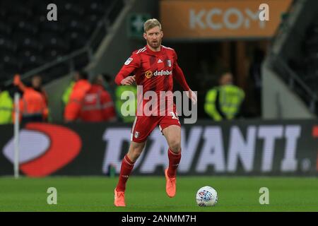 11 janvier 2020, KC Stadium, Kingston Upon Hull, Angleterre ; Sky Bet Championship, Hull City v Fulham : match de droit Tim Ream (13) de Fulham Crédit : David Greaves/News Images Banque D'Images