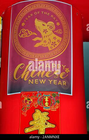 Décorations du Nouvel An chinois dans un hôtel à Patong Beach, Phuket, Thaïlande, Asie. La nouvelle année, ou Fête du Printemps, commence le 25 janvier et se termine le 4 février. 2020 est l'année du rat. Banque D'Images