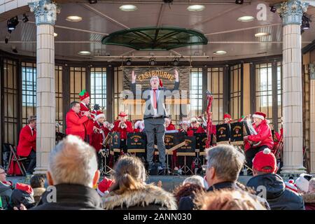 Concert de Noël 2019 Eastbourne Bandstand Banque D'Images