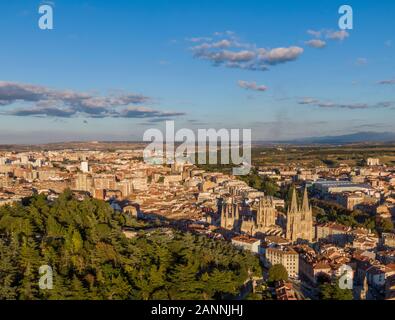 Vue de la ville de Burgos et cathédrale gothique de Burgos en Espagne Banque D'Images