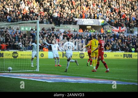 SWANSEA, Pays de Galles - 18 janvier Nouvelle signature Rhian Brewster de Swansea City roues loin après il marque un but d'égalisation pour son côté au cours de la Sky Bet Championship match entre Swansea City et Wigan Athletic au Liberty Stadium de Swansea, le samedi 18 janvier 2020. (Crédit : Jeff Thomas | MI News) photographie peut uniquement être utilisé pour les journaux et/ou magazines fins éditoriales, licence requise pour l'usage commercial Crédit : MI News & Sport /Alamy Live News Banque D'Images