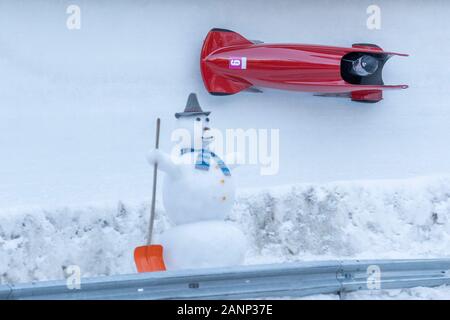 Team GB bobsleigh William Scammell (17) de Devizes lors de la session de formation en monobob aux Jeux Olympiques de la Jeunesse de Lausanne 2020 les 12 janvier 2020. Banque D'Images