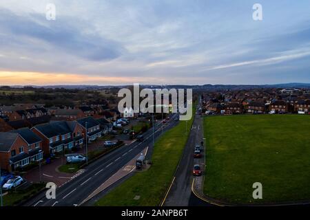 Vue aérienne de la célèbre région de Dividy Road à Bentilee, des zones pauvres et les plus rugueuses avec des logements de conseil Banque D'Images