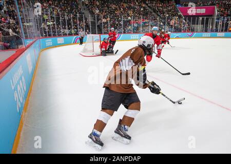 Evan Nauth (15) de l'équipe GB lors des 3 demi-finales hommes sur 3 Hockey sur glace aux Jeux Olympiques de la Jeunesse de Lausanne 2020 les 14 janvier 2020. Banque D'Images