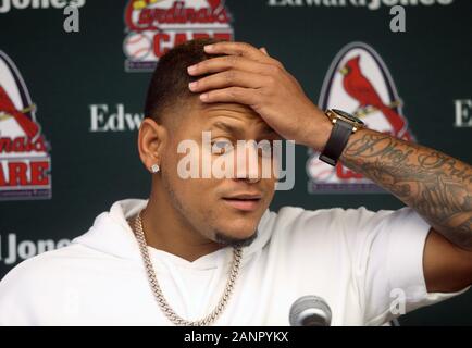 Saint Louis, États-Unis. 18 janvier, 2020. Cardinals de Saint-Louis pitcher Carlos Martinez parle avec des journalistes à l'hiver, Warm-Up à St Louis le Samedi, Janvier 18, 2020. Photo de BIll Greenblatt/UPI UPI : Crédit/Alamy Live News Banque D'Images