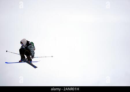 Le Tyrol du Sud, Italie. 18 janvier, 2020. Compétiteur lors de la Coupe du Monde FIS Freeski Slopestyle sur 18.01.2020 dans l''Alpe di Siusi (Alpe di Siusi) Snowpark, Italie. Credit : AlfredSS/Alamy Live News Banque D'Images