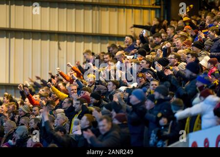 Dens Park, Dundee, Royaume-Uni. 18 janvier, 2020. Scottish Cup Football, Dundee FC contre Motherwell Motherwell ; fans - usage éditorial : Action Crédit Plus Sport/Alamy Live News Banque D'Images