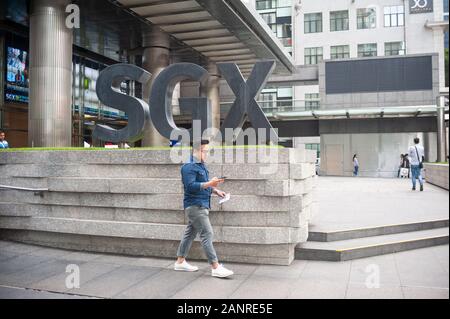 17.01.2020, Singapour, République de Singapour, en Asie - Signalisation de la SGX Centre building, qui abrite le Singapore Exchange Ltd. (SGX) siège. Banque D'Images