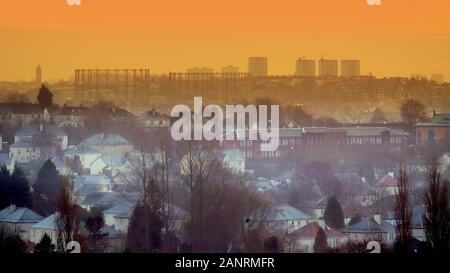 Glasgow, Écosse, Royaume-Uni, le 19 janvier, 2020. Démarrage à froid : Météo France a vu une gelée précoce sur l'extrémité ouest de la ville. Gérard Ferry/ Alamy Live News Banque D'Images