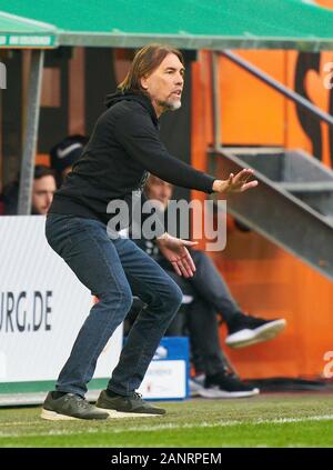 Augsburg, Allemagne. 18 janvier, 2020. Football Augsburg-Dortmund , Augsburg, Jan 18, 2020. Martin SCHMIDT, FCA, entraîneur FC AUGSBURG - Borussia Dortmund 3-5 - DFL RÈGLEMENT INTERDIT TOUTE UTILISATION DES PHOTOGRAPHIES comme des séquences d'images et/ou quasi-vidéo - 1.ligue de soccer allemand , Augsburg, 18 janvier 2020. Crédit : Peter Schatz/Alamy Live News Banque D'Images