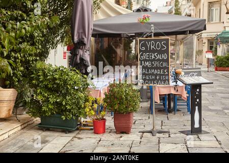 Taverne grecque à Athènes Plaka, taverna sign Banque D'Images