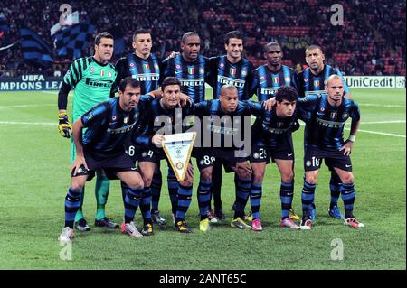 Milan, Italie, 20 octobre 2010,'' SAN SIRO Stadium, Ligue des champions 2010/2011 ,FC Inter - Tottenham Hotspur FC : Les joueurs avant le match Banque D'Images