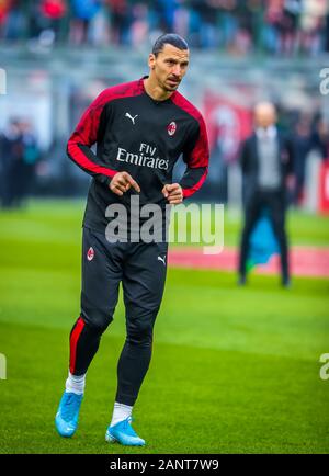 Milan, Italie. 19 Jan, 2020. Milan, Italie, 19 janvier 2020, Zlatan Ibrahimovic de l'AC Milan au cours de Milan vs Udinese - Serie A soccer italien Championnat Hommes - Crédit : LM/Fabrizio x-man Crédit : Fabrizio Carabelli/fil LPS/ZUMA/Alamy Live News Banque D'Images