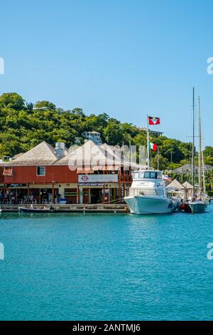 Bateau de plaisance de CFS, Antigua Yacht Club Marina, le port de Falmouth, Antigua Banque D'Images