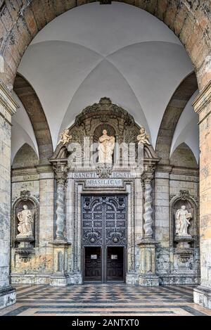 Sanctuaire, Basilique de Loyola, Loiola, monumental, complexe religieux, construit autour de la maison natale d'Ignacio de Loyola, fondateur de la compagnie des Jésuites Banque D'Images