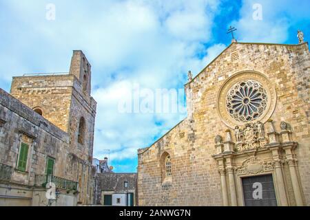 Cathédrale d'Otranto, Italie dédiée à l'Annonciation de la Vierge Marie consacrée en 1088 Banque D'Images