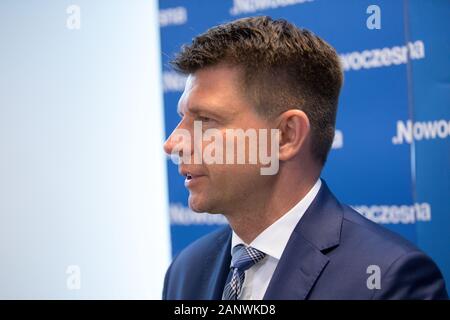 Czestochowa, Pologne - 19 juin 2017 : la visite de Ryszard Petru (chef de Modern/Nowoczesna) à Czestochowa connecté avec l'ouverture de la Modern Banque D'Images
