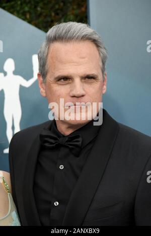 Los Angeles, Californie, USA. 19Th Jul 2020. Michael Park arrive pour la 26e assemblée annuelle des Screen Actors Guild Awards Au Shrine Auditorium le 19 janvier 2020 à Los Angeles, Californie. (Photo par Sthanlee B. Mirador/Sipa USA) Crédit : Sipa USA/Alamy Live News Banque D'Images