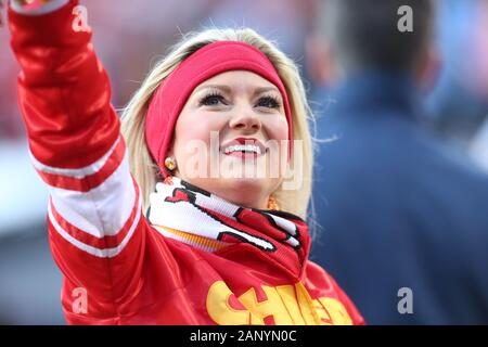 L'un des chefs des cheerleaders au cours de l'AFC Championship, dimanche, Mai 19, 2020, dans la région de Kansas City, Mo. Les Chiefs battre les Titans 35-24. (Photo par IOS/ESPA-images) Banque D'Images