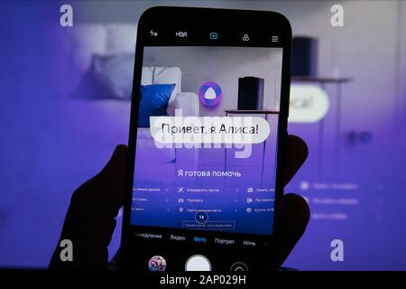 Assistant vocal virtuel Alice (Alisa) développé par Yandex Banque D'Images