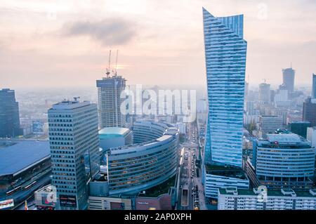 Warsow, Pologne, novembre 2019. Varsovie scyscrapers, Skyline, vue aérienne Banque D'Images