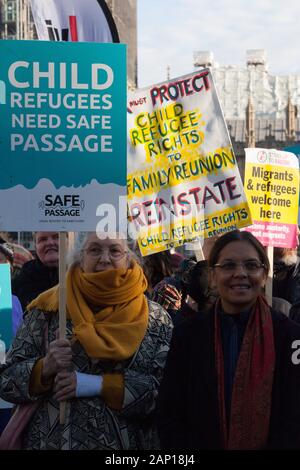 Westminster, Royaume-Uni, 20 janv. 2020 : rassemblement des militants de l'extérieur du Parlement pour exiger un traitement équitable pour les enfants réfugiés tentant de rejoindre leur famille au Royaume-Uni. Anna Watson/Alamy Live News Banque D'Images