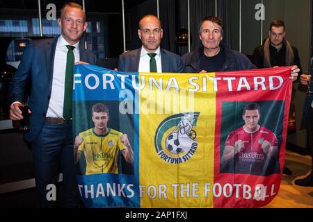 Sittard, Pays-Bas. 18 janvier, 2020. SITTARD, Fortuna Stadion, réception du Nouvel An, 18-01-2020, le football, l'Eredivisie néerlandaise, saison 2019-2020, directeur technique et directeur général Ars Sjoerd Ivo Pfennings avec un soutien à l'étranger au cours de la réception du Nouvel An : Crédit Photos Pro/Alamy Live News Banque D'Images