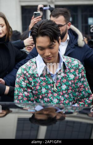 MILAN, ITALIE - 14 janvier 2019 : Kai avant Gucci fashion show, Milan Fashion Week street style ? Banque D'Images