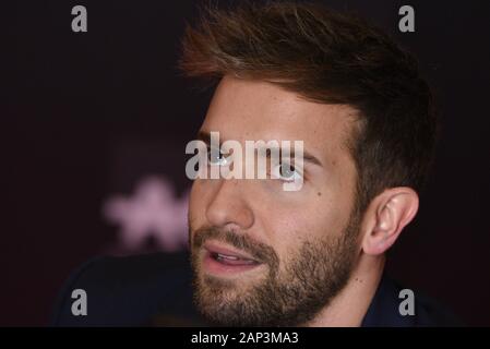 Chanteur espagnol Pablo Alborán assiste à un photocall avant l'Odeon Music Awards gala au Théâtre Royal de Madrid. Banque D'Images