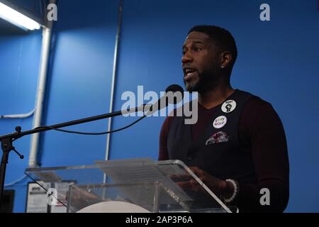 NEW YORK, NY - 20 janvier : New York City Public Advocate Jumaane Williams parle pendant une journée Martin Luther King à Harlem l'événement le 20 janvier 20 Banque D'Images