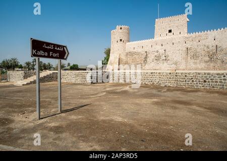 Kalba Fort est situé à proximité de la ville de Fujairah et est une attraction touristique intéressante dans les EAU Banque D'Images