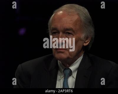 Boston, MA, USA. 20 Jan, 2020. Le sénateur du Massachusetts Edward Markey apparaît avant une réunion au 50e anniversaire BostonÃs MLK Memorial le petit-déjeuner. Credit : Sue Dorfman/ZUMA/Alamy Fil Live News Banque D'Images