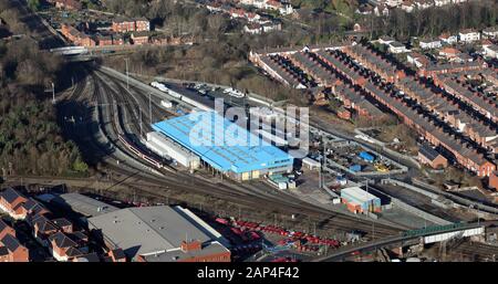 Vue aérienne du centre de réparation des trains Alstom à Chester, Cheshire Banque D'Images