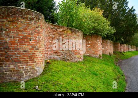 Crinkle Crackle mur Bramfield Suffolk Angleterre Banque D'Images