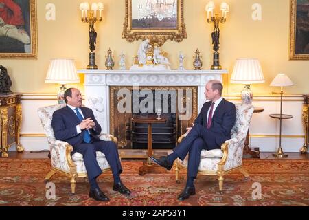 Le duc de Cambridge reçoit le président de l'Egypte Abdel Fattah al-Sisi lors d'une audience au Palais de Buckingham, à Londres. PA Photo. Photo date : mardi 21 janvier, 2020. Voir PA story Audience royale. Crédit photo doit se lire : Victoria Jones/PA Wire Banque D'Images