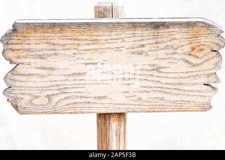 Old weathered wood sign isolated Banque D'Images