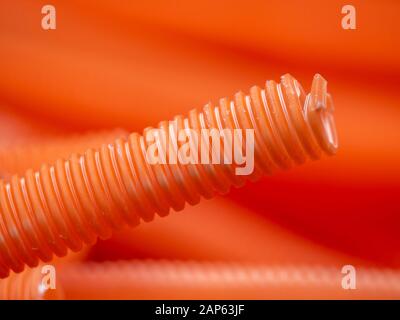 tuyau d'isolation électrique orange Banque D'Images