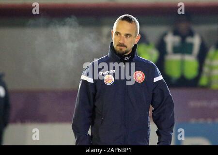 Exeter, Royaume-Uni. 21 Jan, 2020. Mark Sampson coach de Stevenage au cours de l'EFL Football League Trophy match entre la Ville d'Exeter et Stevenage à St James' Park, Exeter, Angleterre le 21 janvier 2020. Photo par Dave Peters. Usage éditorial uniquement, licence requise pour un usage commercial. Aucune utilisation de pari, de jeux ou d'un seul club/ligue/dvd publications. Credit : UK Sports Photos Ltd/Alamy Live News Banque D'Images