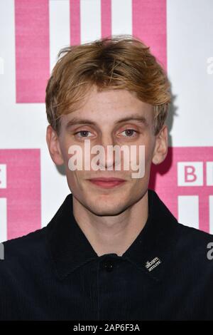 Londres, Royaume-Uni. 21 Jan, 2020. Charlie Cooper assiste à l'avant-première de ce pays leur BBC primé trois mockumentary à propos de cousins vivant en milieu rural Oxfordshire London, UK - 21 janvier 2020 Crédit : Nils Jorgensen/Alamy Live News Banque D'Images