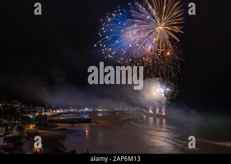 Feux D'Artifice Saint Ives New Years (7) Banque D'Images