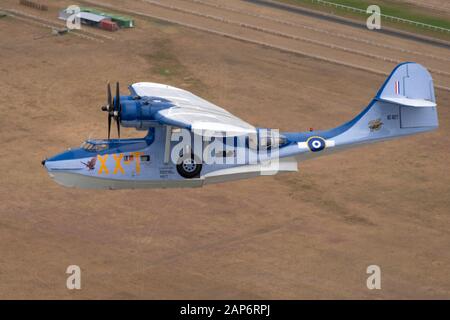 WWII Consolidated PBY-5 A Catalina en Nouvelle-Zélande Air Force couleurs, photographié au-dessus de Whanganui, NZ. Banque D'Images