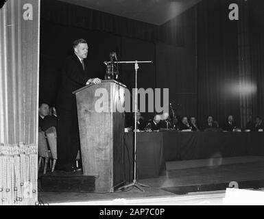 Fondation du travail du Congrès. Le Dr Alan Valentine parle Date : Janvier 13, 1949 Banque D'Images