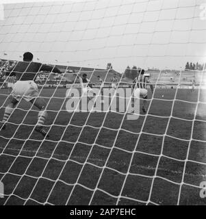 Ajax vs FC Zurich Date : 2 juillet 1961 Mots-clés : sport, football nom de l'établissement : AJAX Banque D'Images